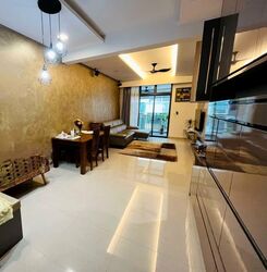 Rosewood Suites (D25), Condominium #559408411